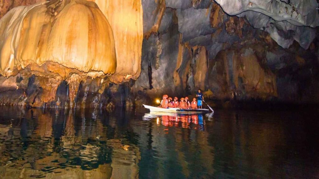 Subterranean River Palawan Tour, Visitors Entry Permit, Palawan Packages, Hotel Accommodations, Flights & Tips